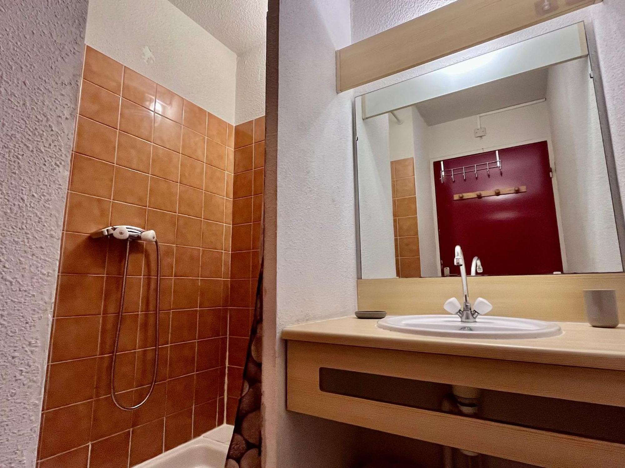 Studio Cabine A 300M De La Plage Avec Loggia Vitree - Fr-1-338-428 Sete Ngoại thất bức ảnh